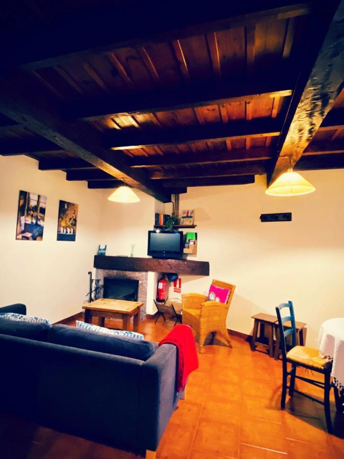 Casa Rural La Riba Sames 外观 照片