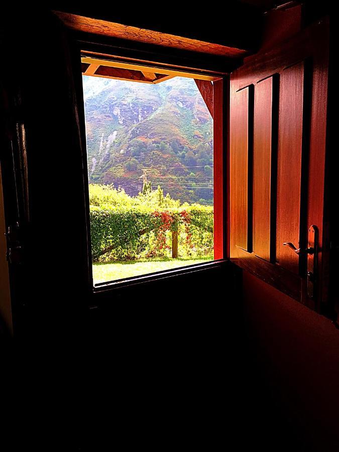 Casa Rural La Riba Sames 外观 照片