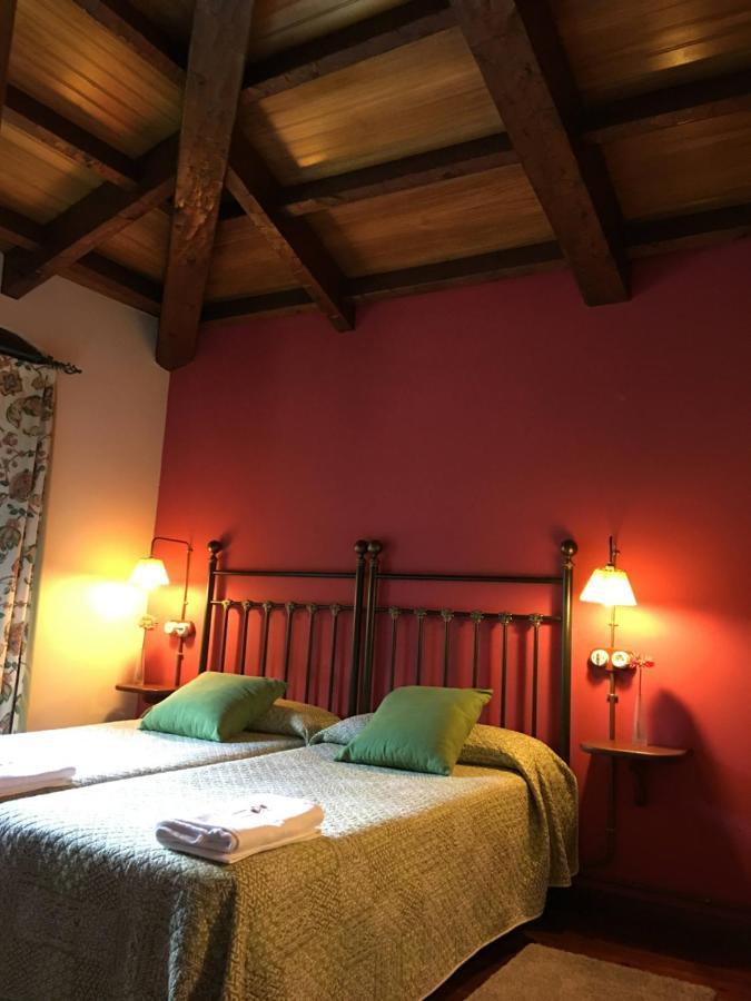 Casa Rural La Riba Sames 外观 照片