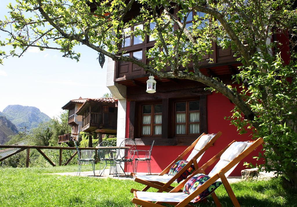Casa Rural La Riba Sames 外观 照片