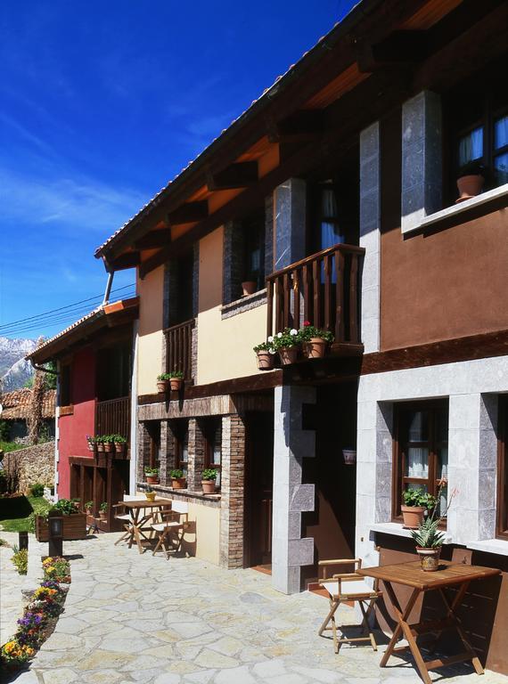 Casa Rural La Riba Sames 外观 照片